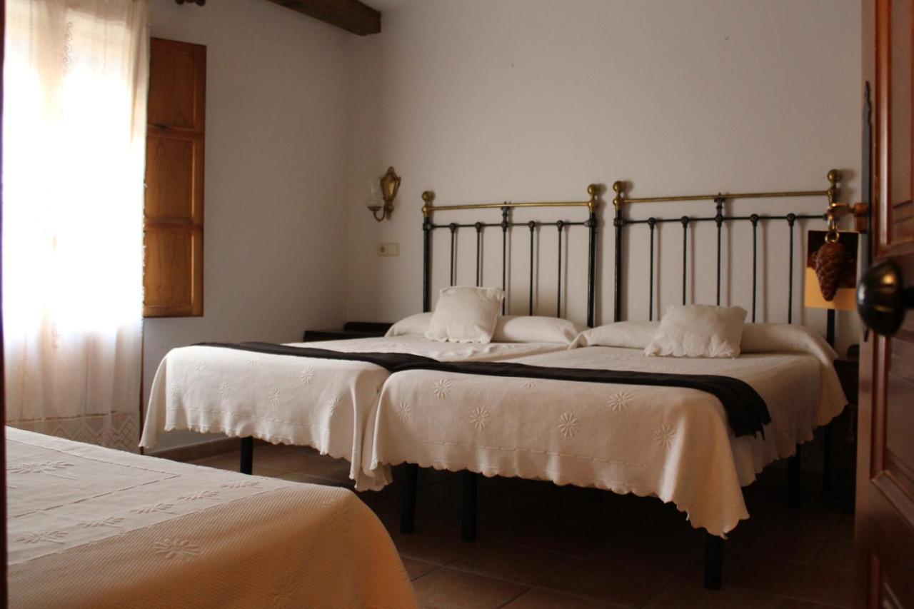 Hotel La Villa Requena Esterno foto